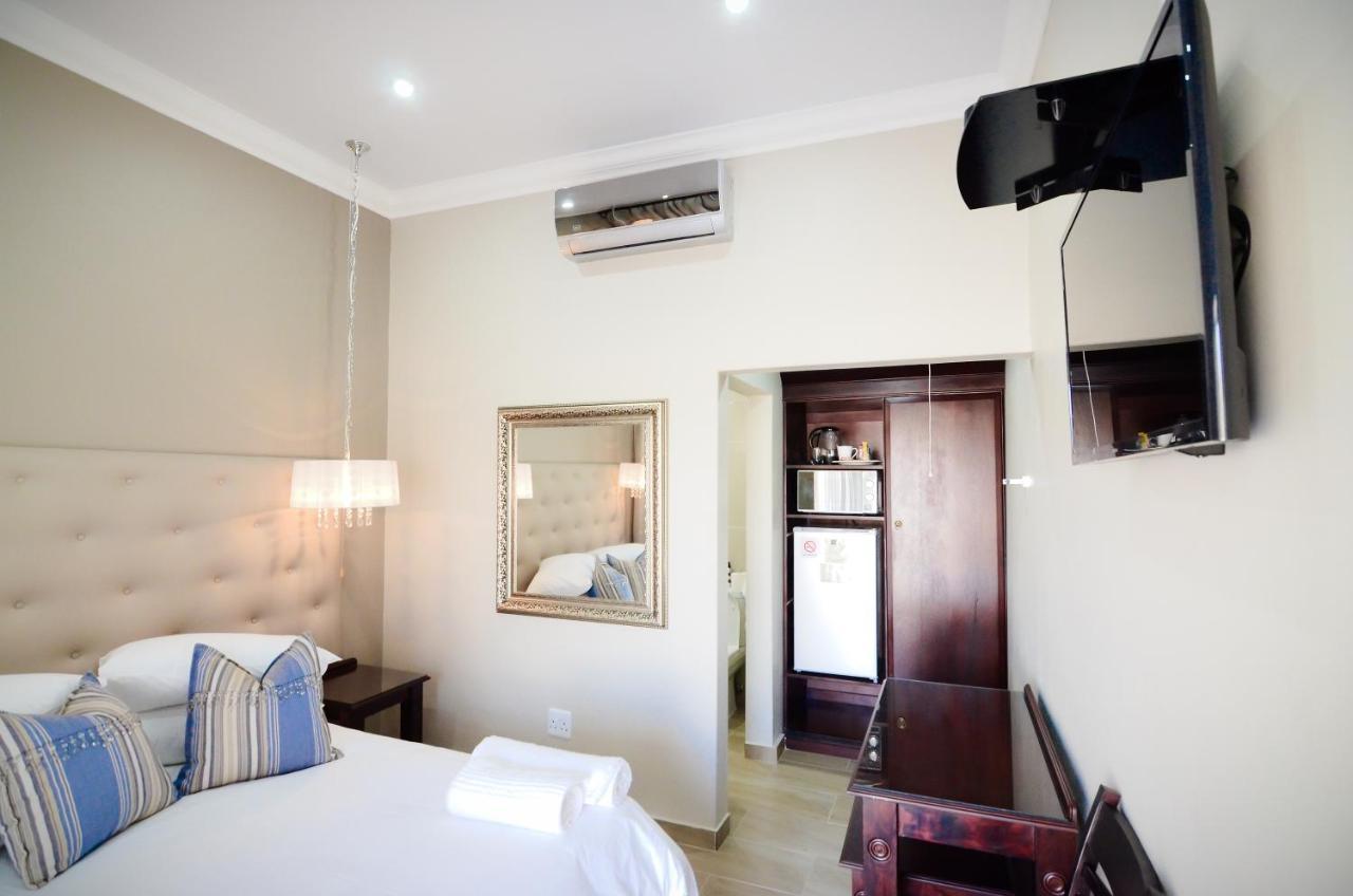 Abella Bed And Breakfast Vryburg Exterior photo